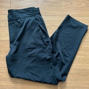 Fabletics Men’s Only pant MINT CONDITION
